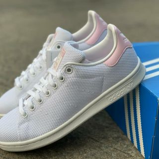 Adidas StanSmith Knit Pink (8-bit heart)