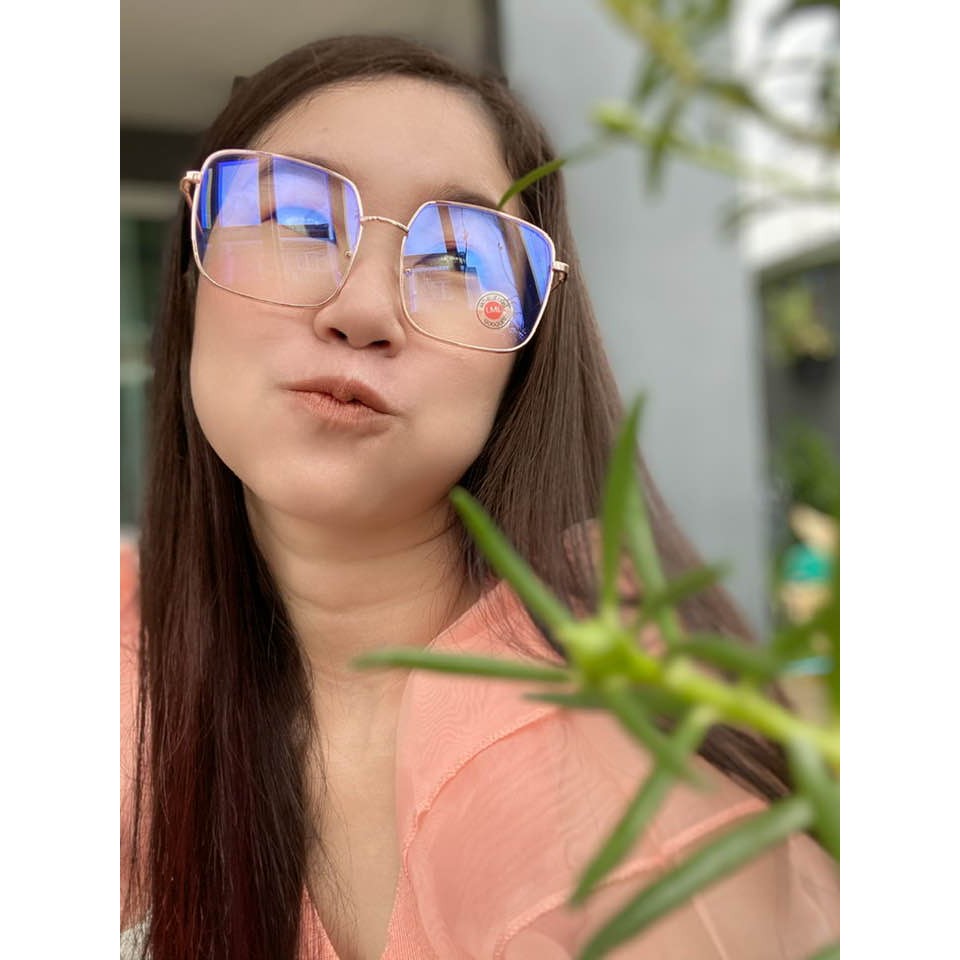 แว่นกรองแสง-แว่นกรองสีฟ้า-แว่นคอมพิเวอตร์-ราคาถูกมาก-ทรงสี่เหลี่ยม-สีโรสโกลด์-แถมฟรี-ซองใส่แว่น-ผ้าเช็ดเลนส์