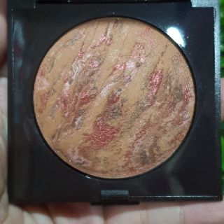 ส่งฟรี! Laura Baked Blush Bronze 9.5 g. ผลิต 1/2018