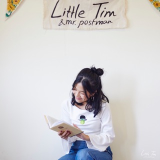 ภาพขนาดย่อของภาพหน้าปกสินค้าMagritte Apple on White จากร้าน littletimnmrpostman บน Shopee