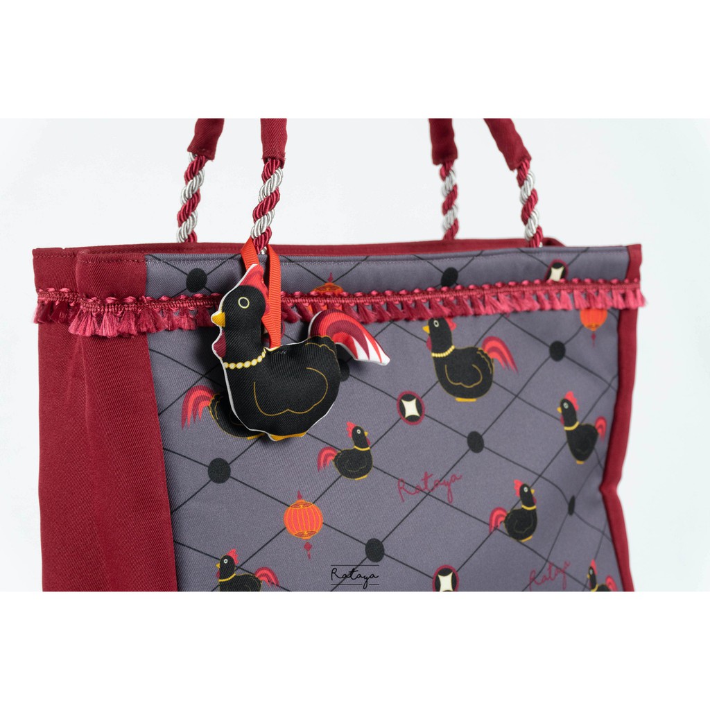rataya-กระเป๋าถือขนาดกว้างใบเล็ก-chinese-rooster-width-middle-bag
