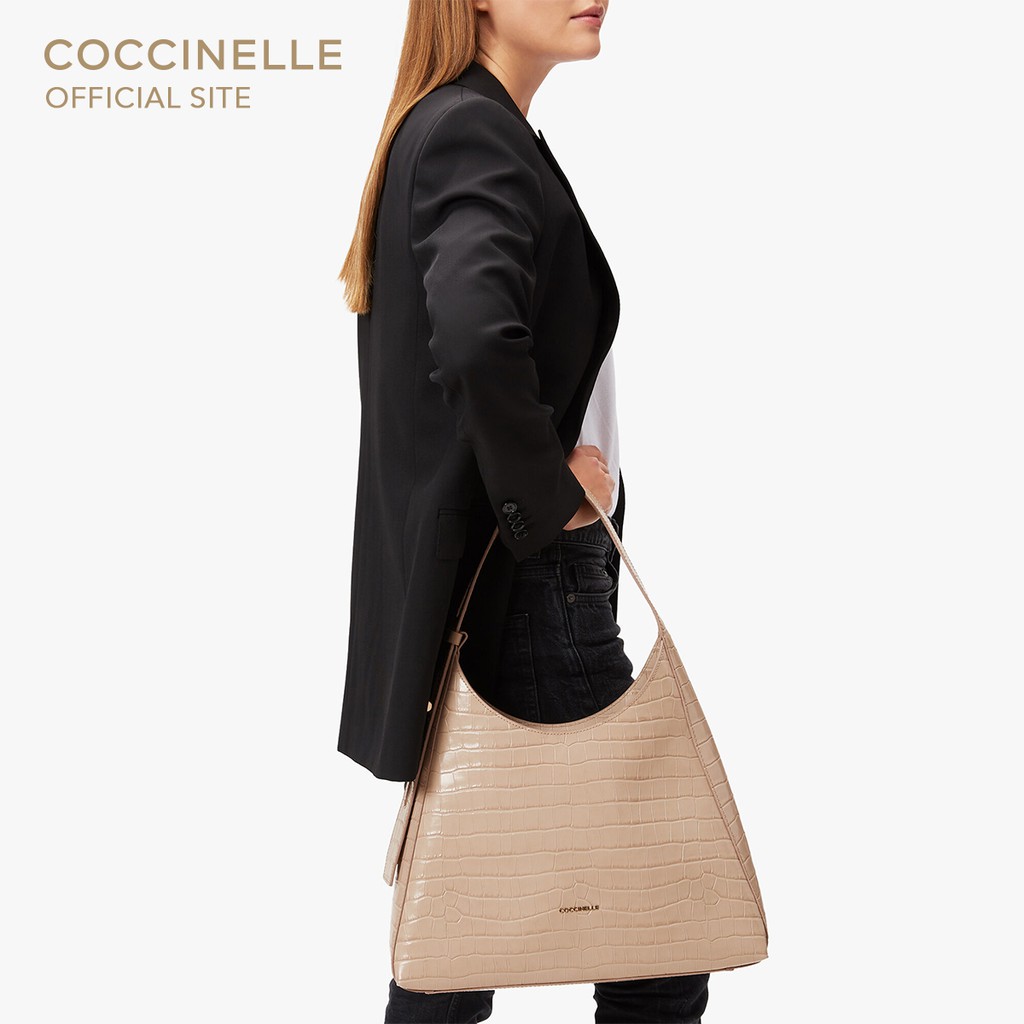 coccinelle-fedra-croco-shiny-soft-handbag-130201-กระเป๋าสะพายผู้หญิง
