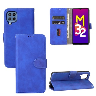 เคสโทรศัพท์มือถือ TPU นิ่ม หนัง PU ฝาพับแม่เหล็ก พร้อมช่องใส่บัตร หรูหรา สําหรับ Samsung Galaxy M32