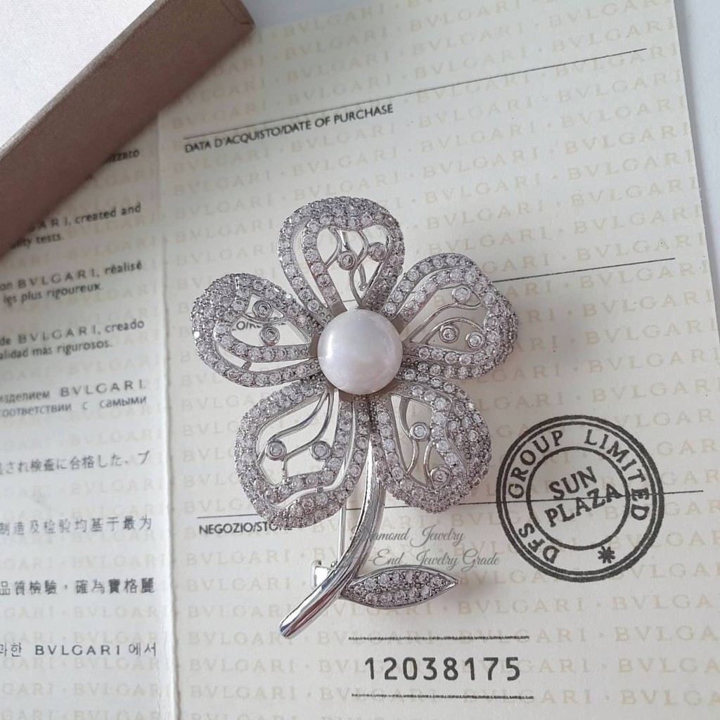 diamond-brooch-เข็มกลัดดอกไม้-งานเพชร-cz-แท้ค่ะงานน่าร๊ากกก-ดูดี-งานสวยมากกกกก-เพชรใส-ไม่ขุ่นแม้แต่เม็ดเดียว