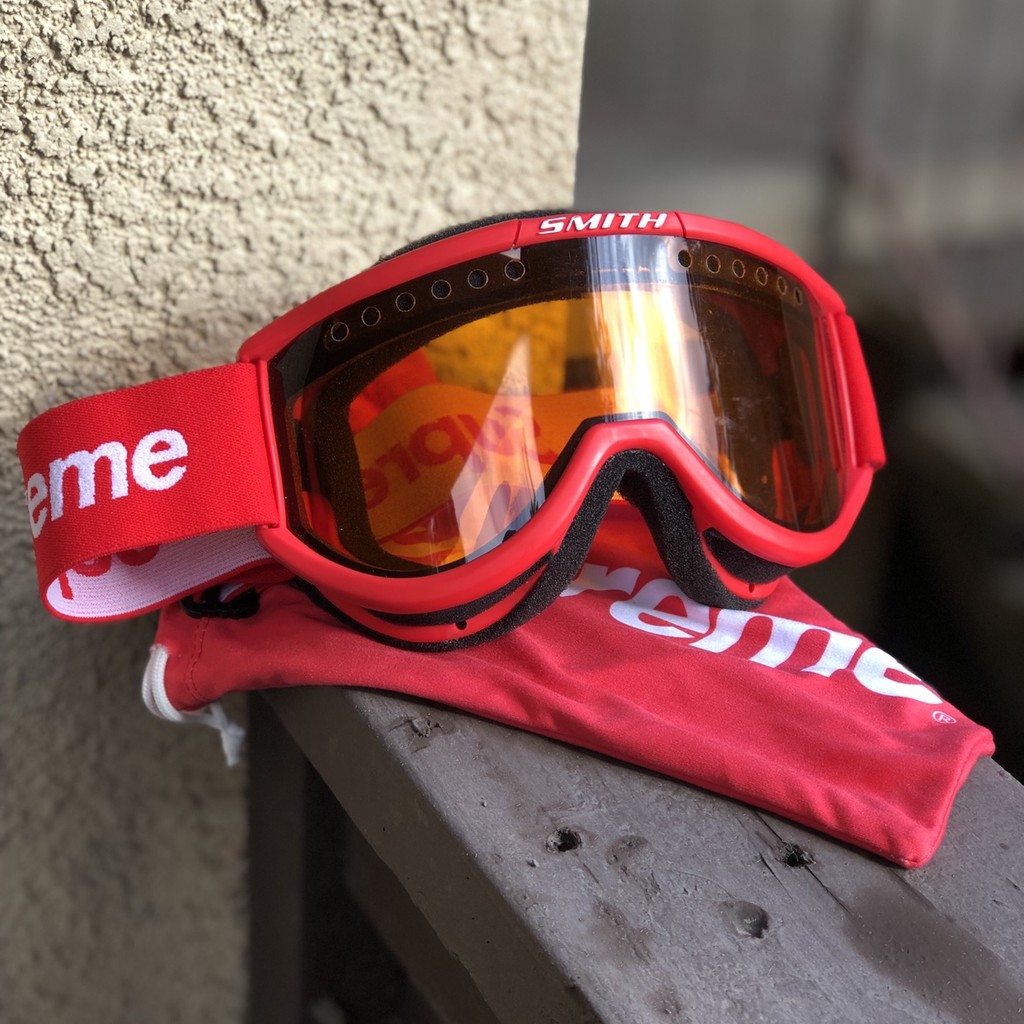Supreme Smith Cariboo OTG Ski Goggles | Shopee Thailand