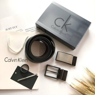 สินค้า Set เข็มขัด Calvin Klein แท้💯 สีดำ น้ำตาล มี 2 หัว สลับใช้ได้ ของขวัญ สุดคุ้ม ผู้ชาย