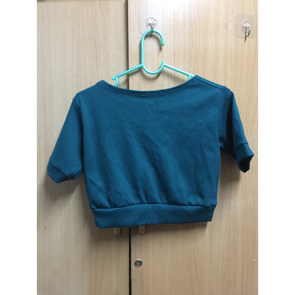 new-ของใหม่-เสื้อครอป-stretch-สีเขียว-size-s