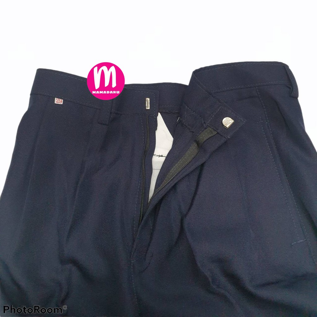 ภาพสินค้ากางเกงสแล็ค กางเกงใส่ทำงานผู้ชาย ผ้าโซล่อน รุ่นประหยัด กางเกงสแล็คผ้ามัน สีดำ/สีกรม จากร้าน mamadaru บน Shopee ภาพที่ 5