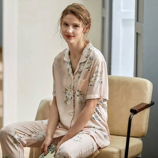 ภาพหน้าปกสินค้าRIKA  Sleepwear  Top+Pants  ชุดนอนปาจามา Silk Satin ( เสื้อ+กางเกงขายาว) Brand New  High quality FN1A05  AA3053 ที่เกี่ยวข้อง