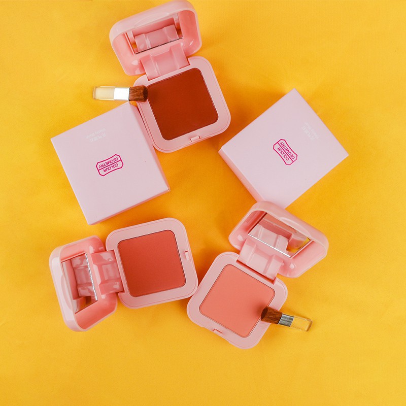 3042-lameila-color-geometry-บลัชออน-เนื้อแมท-เม็ดสีแน่นเวอร์-เนื้อละมุน-สีสวยมากๆจ้า-ตลับมีความน่ารัก-สไตล์เกาหลี
