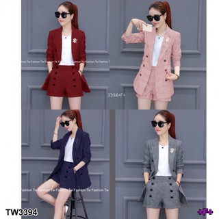 ภาพหน้าปกสินค้าSS3394 Set Blazer Suit สูท แขนยาว ผ้าทอ กางเกงแต่งกระดุม ที่เกี่ยวข้อง