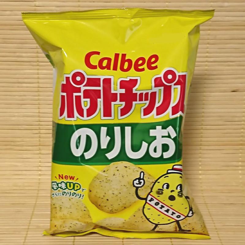 ขนมญี่ปุ่น Calbee Potato Chips Seaweed Salt (Norishio) 60g อร่อยมาก