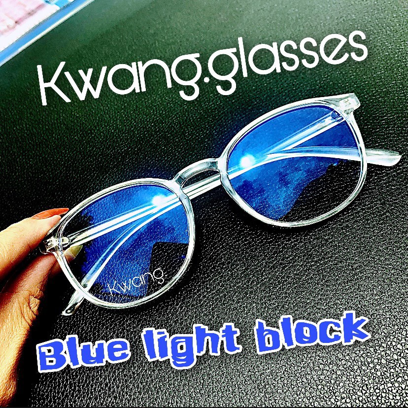 ภาพหน้าปกสินค้าแว่นกรองแสง แว่นตา Bule Block กรอบสุดหรู แว่นสีขาวใส แว่นทรงแคทอาย แว่นกรองแสงคอม / มือถือ แว่นกรองแสงสีฟ้าได้จริง