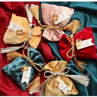 สินค้า 🍍🍍 PK 🍍🍍 (พร้อมส่ง) ถุงผ้าหูรูด ถุงหูรูดกำมะหยี่ ของชำร่วย ของขวัญงานแต่ง ราคาถูก มีหลายขนาด