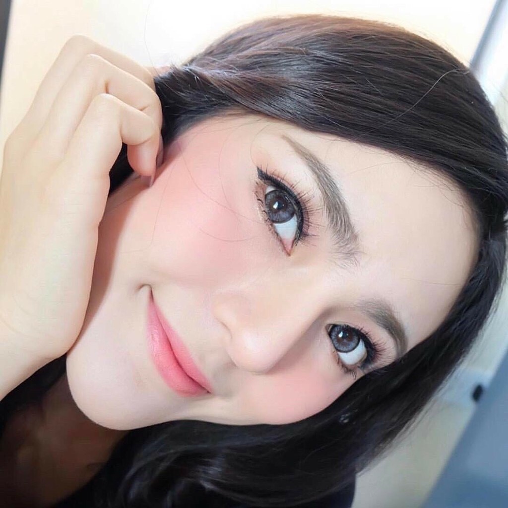 tiara-gray-2-pretty-doll-บิ๊กอาย-สีเทา-เทา-ขอบช็อคโก้-คอนแทคเลนส์-bigeyes-contact-lens-ค่าสายตา-สายตาสั้น-dali-wink