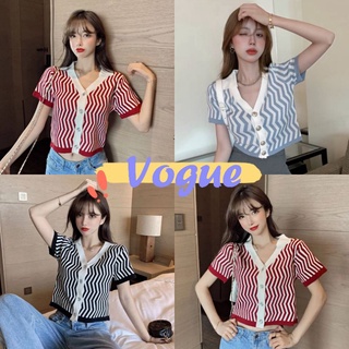 ราคาVogue🌟พร้อมส่ง⭐เสื้อไหมพรมคปกระดุมหน้า ลายหยักเก๋ (6755-1)