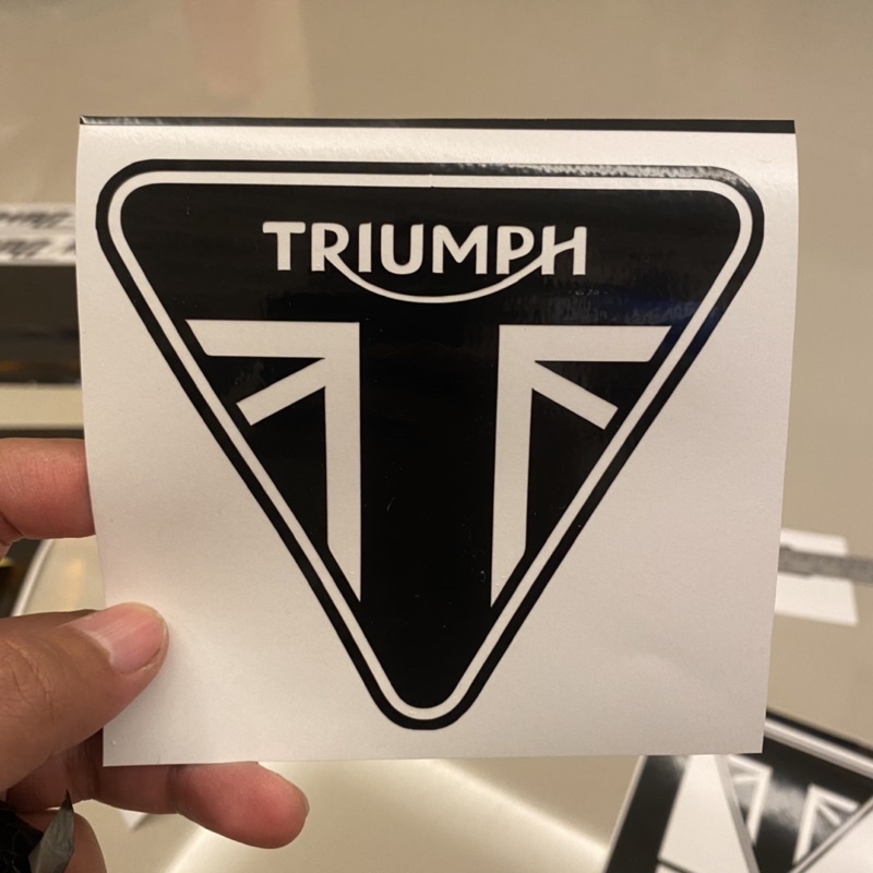 สติ๊กเกอร์แต่งรถ-triumph-ไซค์-13-cm