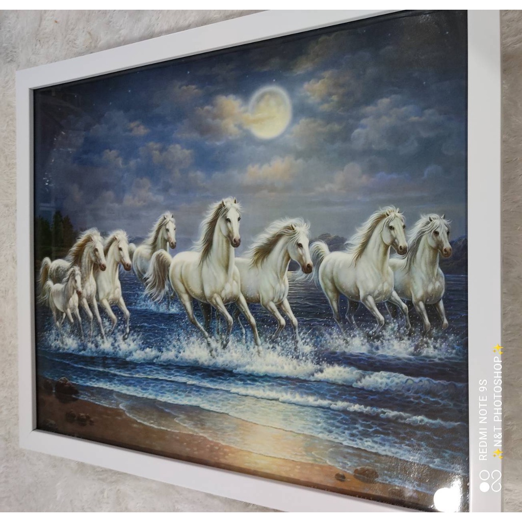 รูปภาพมงคล-ม้า8ตัว-ม้าสีหมอก-ม้าขาวพร้อมกรอบสีขาว-ขนาดรวมกรอบ17x22นิ้ว