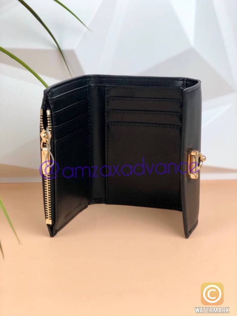 charles-amp-keith-metal-accent-mini-short-wallet-แท้