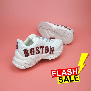 ภาพขนาดย่อของภาพหน้าปกสินค้าพร้อมส่ง รองเท้าMLB BOSTON รองเท้าลลองหญิง ถ่ายจากสินค้าจริง100% จากร้าน mshose บน Shopee