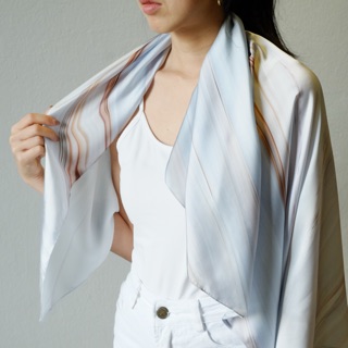 ผ้าพันคอTATTAYA - White Marble