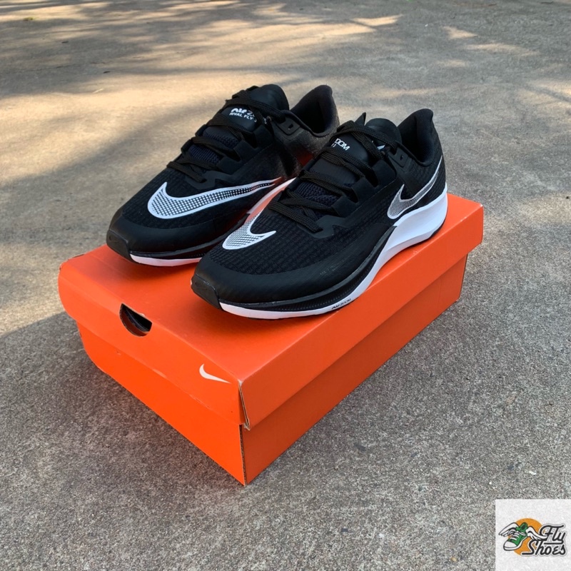 รองเท้าผ้าใบวิ่ง-nike-air-zoom-rival-fly-3-มีของผู้หญิงและผู้ชาย-free-box