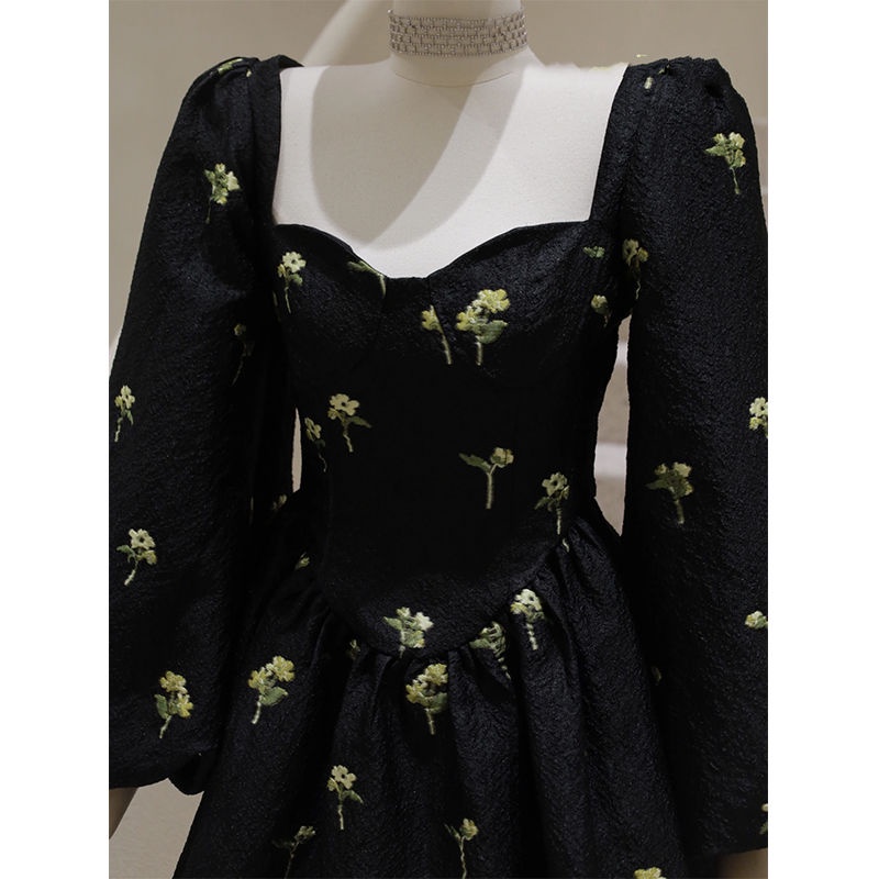 large-size-autumn-dress-for-women-in-2022-the-new-french-style-broken-flowers-show-the-trend-of-skinny-dresses-at-the-waist