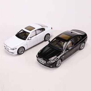 โมเดลรถยนต์จําลอง Willie GTA 1: 18 BMW 5 Series BMW 535i ของเล่นสําหรับเด็ก