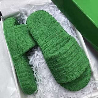 สินค้า พร้อมส่ง🌱รองเท้าแตะ รองเท้าสีเขียว รองเท้าแฟชั่น