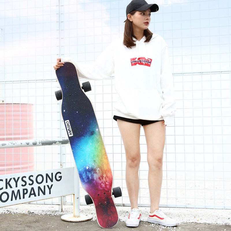 ภาพหน้าปกสินค้าสเก็ตบอร์ดProfessional Skateboard Freestyle Longboard Dance 7-Layer AAA Maple Deck 46 * 9.1 * 5.1 Inches City Scooter