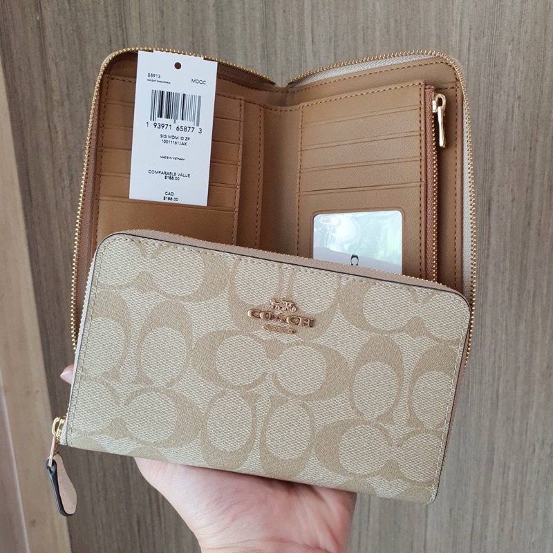 COACH F88913 Medium Wallet Zip Around