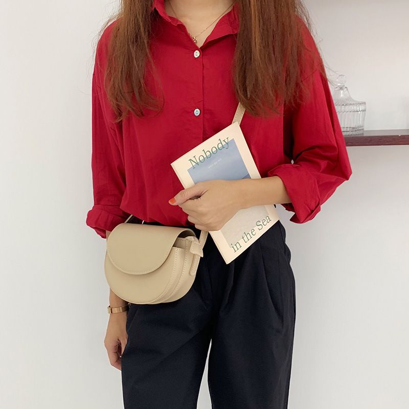 ทักแชทสอบถามสต๊อคก่อนกดสั่งซื้อ-milky-bag-กระเป๋าหนังคุมโทน-แต่งtotal-look-กันได้ง่ายๆ-ดูดีมีสไตล์