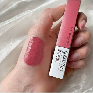 Maybelline ลิปแมทท์คอลใหม่ สีชมพูตุ่น ละมุนหวานใส น่ารักมาก เนื้อแมทท์ติดทน สีชัด ไม่ตกร่อง ซื้อตุ่นเลยสีนี้ เพราะสวยมาก