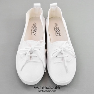 ราคาOY90 ORNY(ออร์นี่) ® รองเท้าผ้าใบสีขาว แบบหนังหุ้มส้น แฟชั่นผู้หญิง