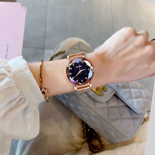 นาฬิกาผู้หญิงควอตซ์, สไตล์ใหม่2021, นาฬิกาผู้หญิงสายพานแม่เหล็กขี้เกียจ, เทรนด์เกาหลี, นาฬิกาผู้หญิงอารมณ์ rhinestone