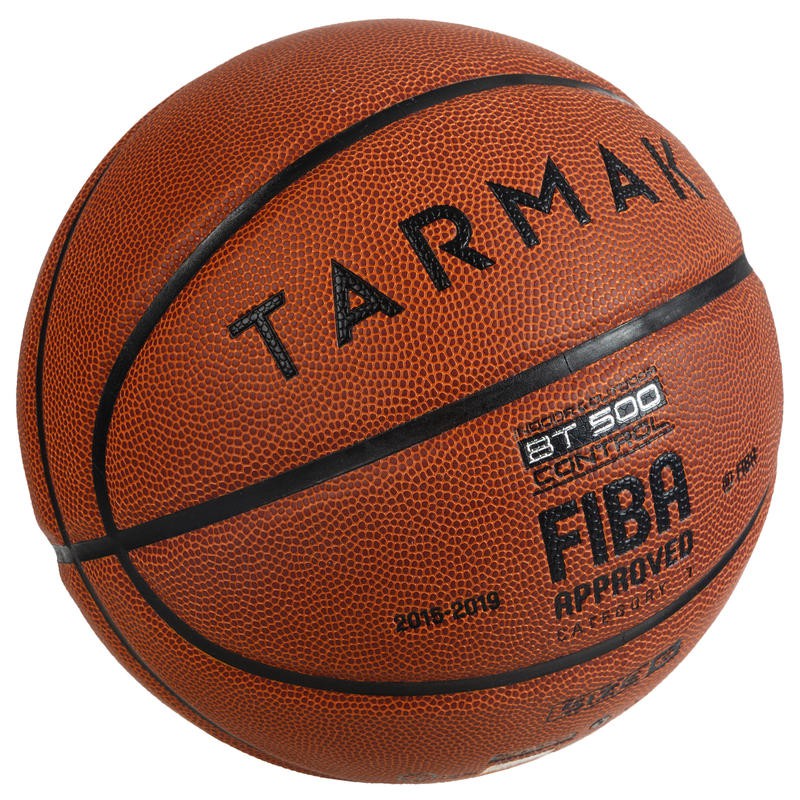 ภาพหน้าปกสินค้าลูกบาสเก็ตบอล รุ่น BT500 FIBA เบอร์7 ผิวโพลียูรีเทนให้สัมผัสที่ดี ผ่านการรับรองโดย FIBA (เข็มสูบฟรี) จากร้าน bunchaich บน Shopee