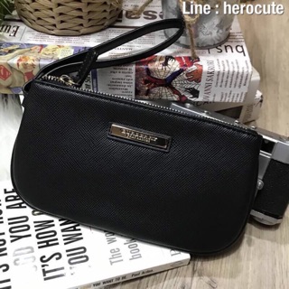 BURBERRY FRAGRANCES SIMPLE PURSE WRISTLET Gift With Purchase Limited Edition แท้ ราคาถูก