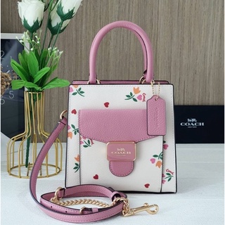 🎀 (สด-ผ่อน) กระเป๋าสะพาย ขาวชมพูลายดอก 6.5 นิ้ว Coach C7599 COACH MINI PEPPER CROSSBODY WITH HEART PETAL PRINT