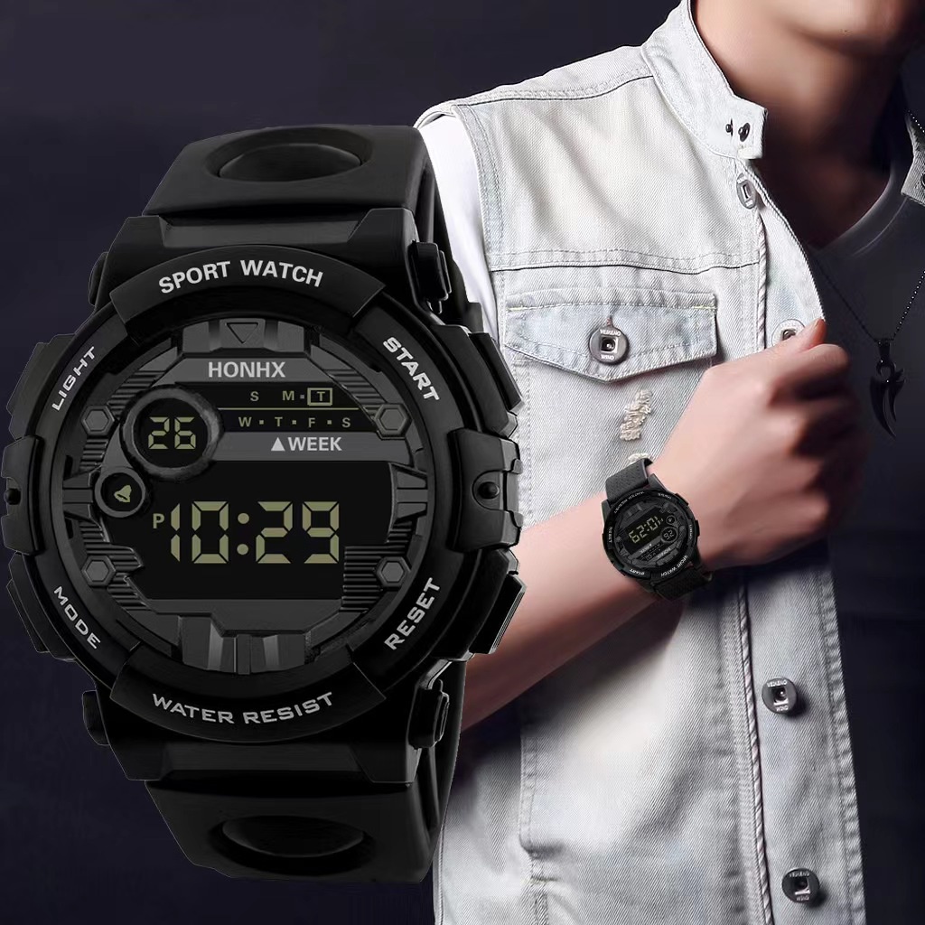 ภาพหน้าปกสินค้านาฬิกาข้อมืออิเล็กทรอนิกส์ สีดำ สายซิลิโคน แฟชั่นสำหรับผู้ชาย ผู้หญิง และเด็ก W052 จากร้าน watchmall. บน Shopee