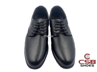 ภาพขนาดย่อของภาพหน้าปกสินค้ารองเท้าคัทชูชายผูกเชือก 5 รู ยี่ห้อ CSB รุ่น CM668 สีดำ จากร้าน sabuyshoes บน Shopee