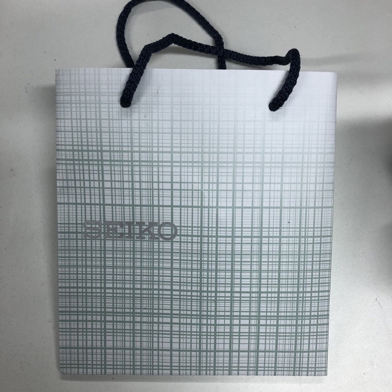 ภาพหน้าปกสินค้าถุงสินค้า G-SHOCK CASIO ใส่เป็นของฝาก หรือให้เป็นของขวัญ จากร้าน gshockbynew บน Shopee