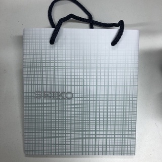 ภาพขนาดย่อของภาพหน้าปกสินค้าถุงสินค้า G-SHOCK CASIO ใส่เป็นของฝาก หรือให้เป็นของขวัญ จากร้าน gshockbynew บน Shopee