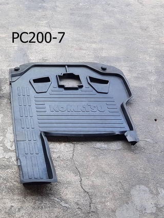 ยางปูพื้น KOMATSU PC200-7