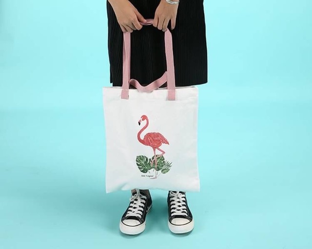 charming-tote-bag