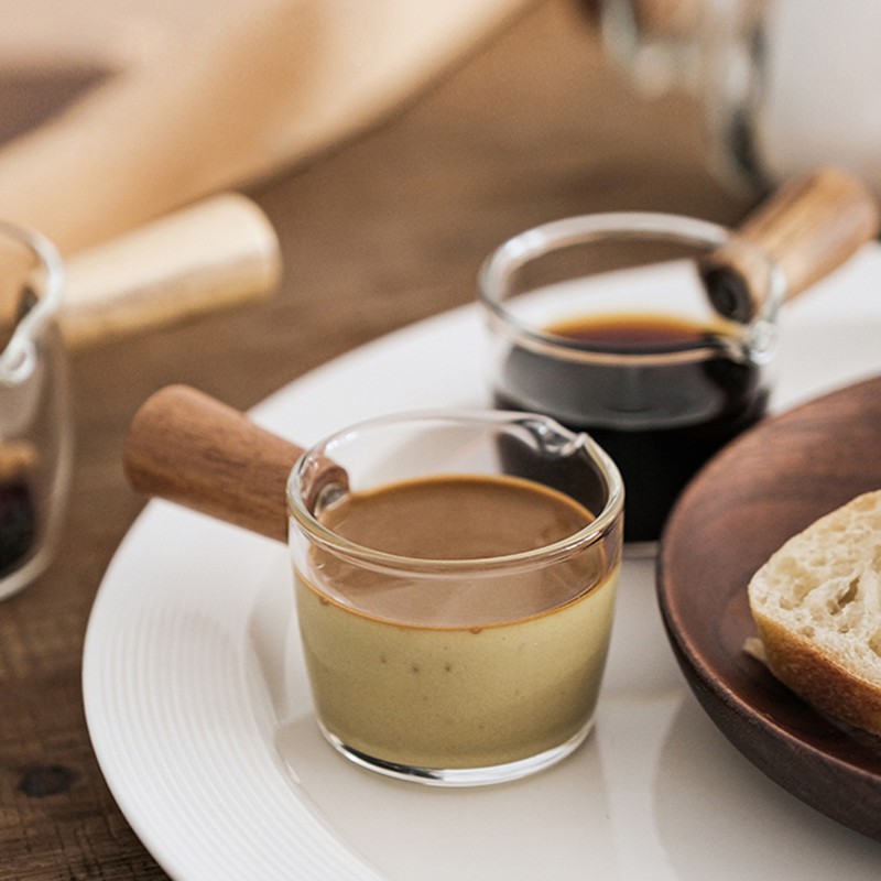 แก้วกาแฟ-และนม-ขนาดเล็ก-ด้ามจับไม้-สำหรับใช้ในบ้าน