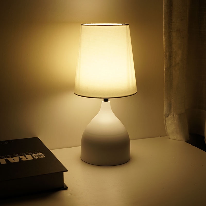 xin-lan-ya-she-โคมไฟตั้งโต๊ะ-โคมไฟข้างเตียง-ไฟกลางคืน-สัมผัสลดแสง