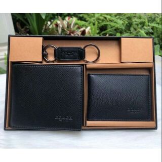 กระเป๋าสตางค์ COACH SHORT WALLET WITH KEY SET