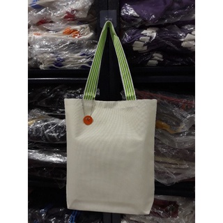 กระเป๋าถือ กระเป๋าอเนกประสงค์  Tote Bag  กระเป๋าทรงTote  กระเป๋าถือใส่กระดาษA4 กระเป๋าสะพายบนไหล่