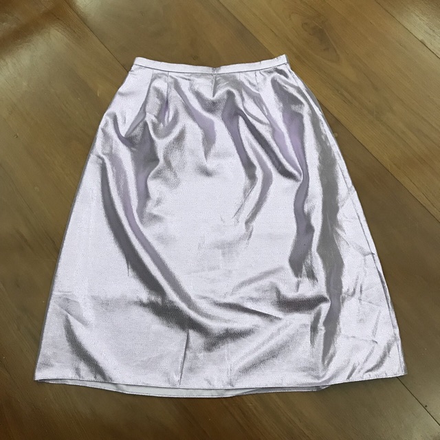 disaya-midi-skirt-new-with-tag-ป้ายเจ็ดพัน-violet-metallic-สวยหรู-ใส่ไปงานได้-ไซส์-uk10-ผ้าดีมาก