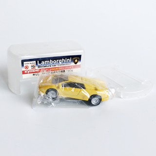 โมเดลรถยนต์ ลัมโบร์กีนี Lamborghini ขนาดเล็ก สีเหลือง ส่งจากญี่ปุ่น